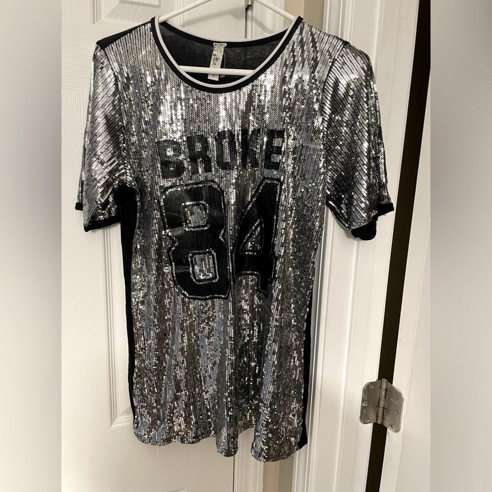 Women shirt